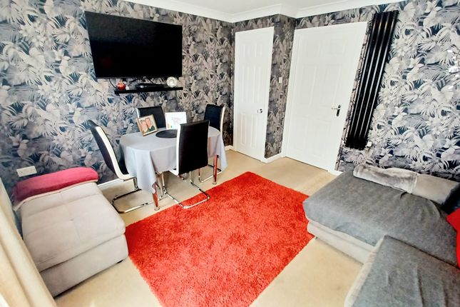 3a, Walton Crescent, Bishop Auckland photo 3