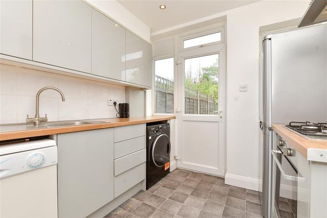 Thumbnail Terraced house for sale in Spring Park Road, Shirley, Croydon, Surrey