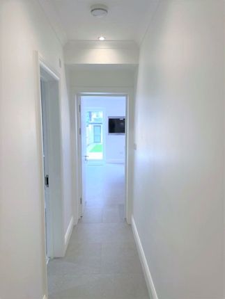 Flat for sale in Watford Way, London