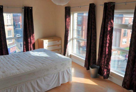 Thumbnail Shared accommodation to rent in Gainsborough Road, Liverpool