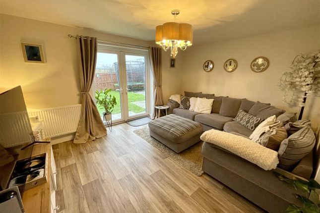 60, Haydock Drive, Darlington photo 3