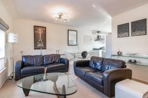 Flat for sale in Banbury, Oxfordshire