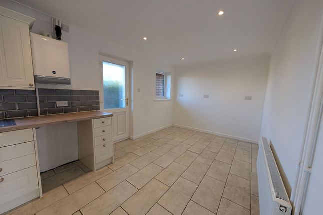 43 Harling Way, Leiston photo 4