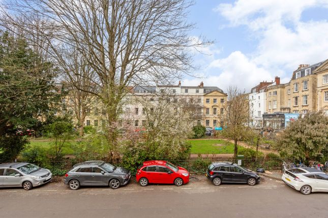 Flat for sale in Caledonia Place, Bristol