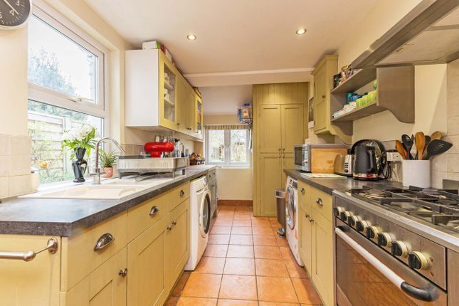 25, The Croft, Maidenhead photo 3