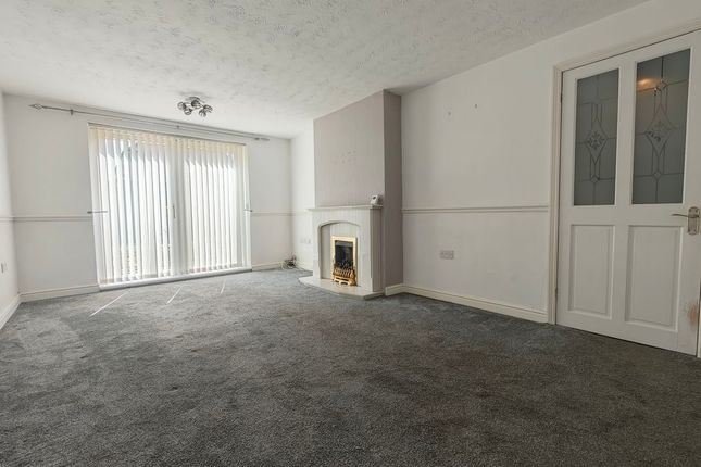 2, Highfield Avenue, Carlisle photo 2