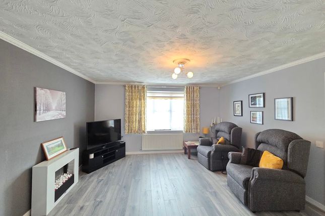 52, Epsom Grove, Milton Keynes photo 4