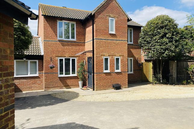 Property for sale in Holcot Lane, Portsmouth