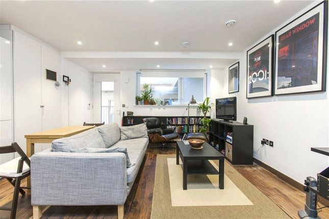 1-bed flat on Flat 1,, Stephen Court, London, £275,000