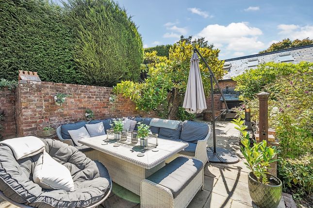 1335532-10-689A4B...