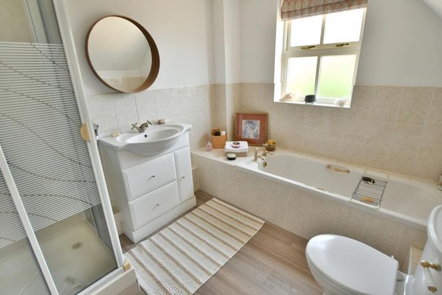 2, Brookside Manor, Wimborne photo 2