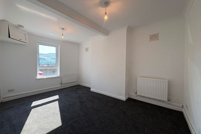 Flat 1 Southend, Pennant Street, Ebbw Vale, Ebbw Vale photo 2