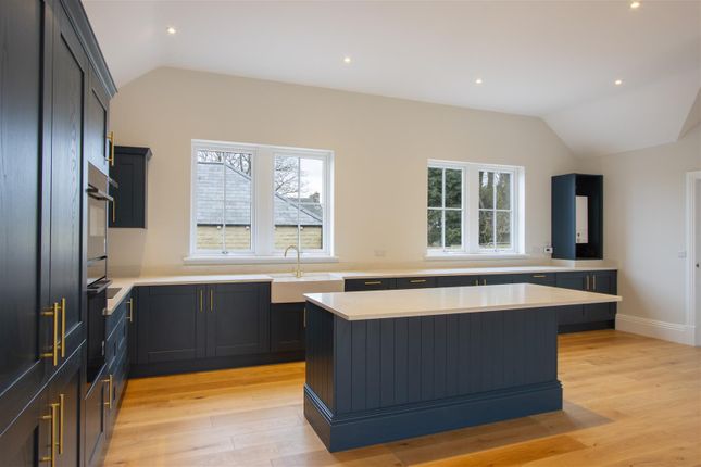 4, Lime Grove, Chesterfield photo 3