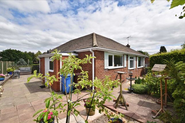 12, Lady Crosse Drive, Chorley photo 2