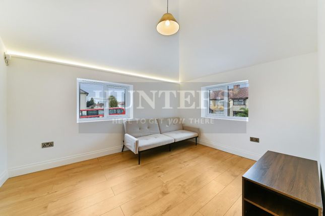 Flat for sale in Windmill Lane, Greenford