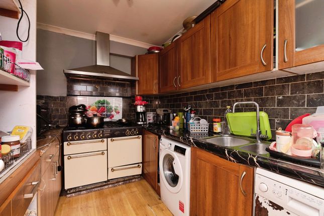 52, Brentwood Road, Essex photo 4