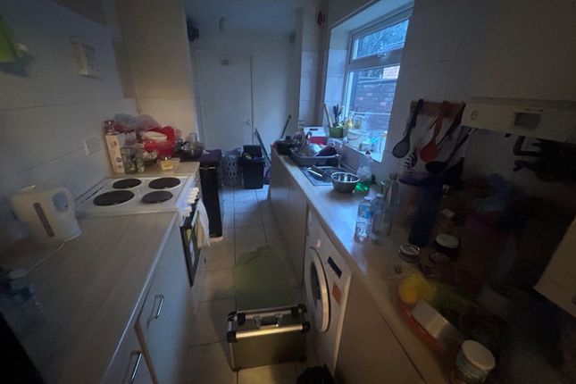21, Newport Street, Wolverhampton photo 3
