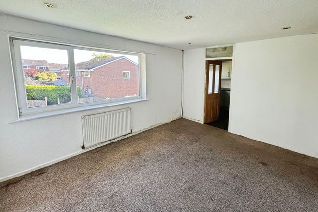 21, Solent Drive, Bolton photo 2