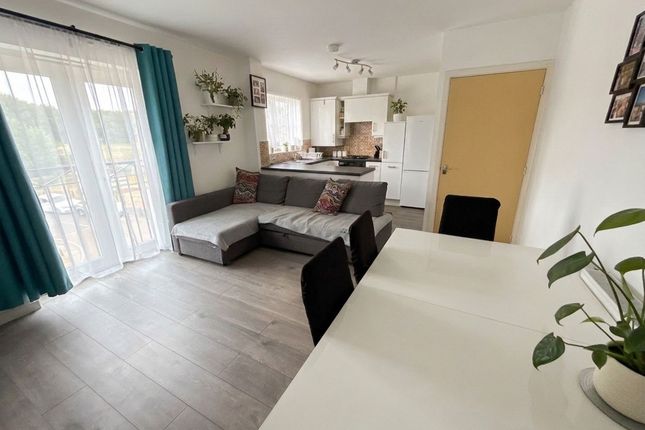 Flat 6, 24 Saxthorpe Road, Leicester photo 4
