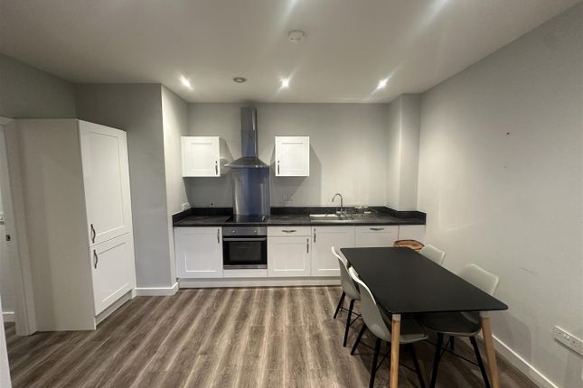 Apt 19, Crosby Gardens, 16, Crosby Road North, Liverpool photo 2