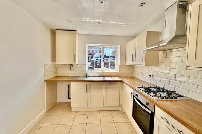 26, Skidmore Road, Bilston photo 4