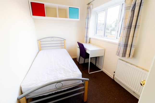 Room to rent in Wavell Way, Stanmore, Winchester, Hampshire