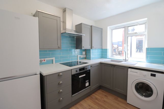 Thumbnail Flat to rent in Baltic Close, Colliers Wood, London