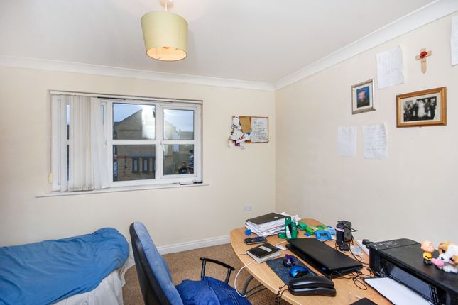 End terrace house for sale in St. Johns Hill, Ryde, Isle Of Wight, .