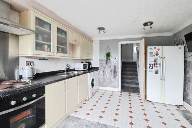 369, Greenrigg Road, Glasgow photo 2