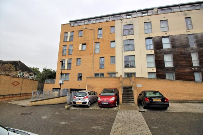 Thumbnail Flat to rent in Domus Court, Fortune Avenue, Edgware