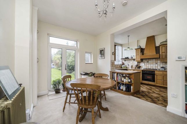 10, Mount Ephraim Road, London photo 4