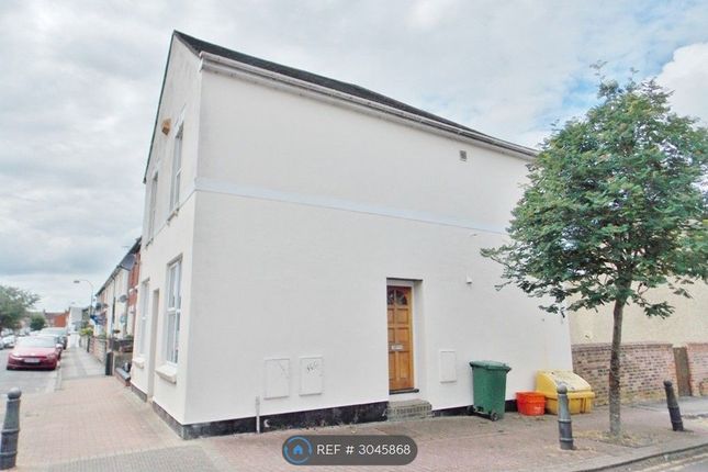 Dover Street, Swindon photo 3