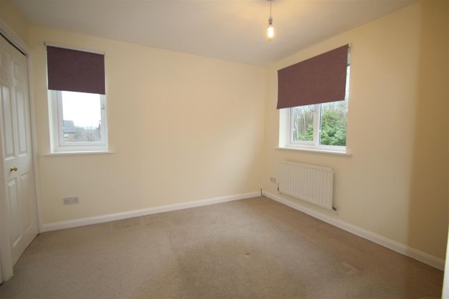 End terrace house to rent in Lanyon Close, Horsham