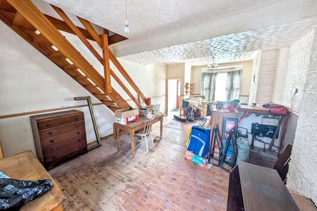 32, Beaconsfield Road, Stockton-on-Tees photo 2
