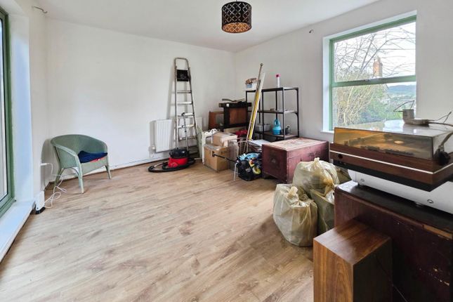 Lavender Cottage, Lower Leazes, Stroud photo 3