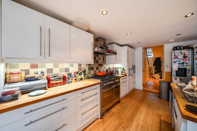 5-bed house on Macfarlane Road, Shepherd's Bush, £1,750,000