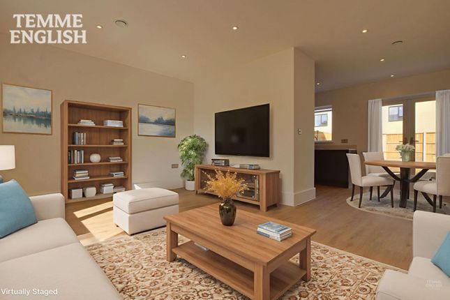 26 Clarendon Mews, Pitsea photo 4