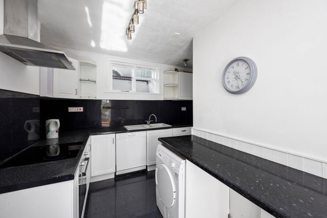 35, St. Mary Magdalene Street, Brighton photo 4