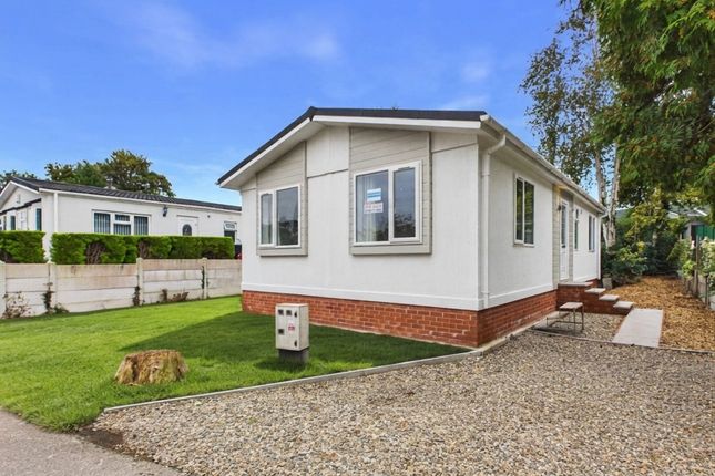 2-bed caravan on 2, North Front, Prescot, £200,000