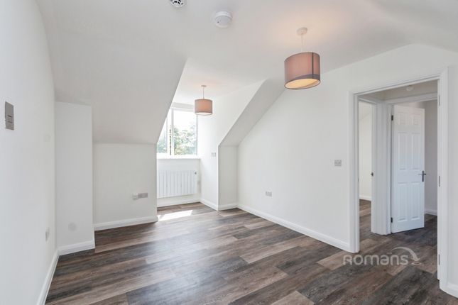 Flat 3, Haemes House, Alfriston Road, Camberley photo 4