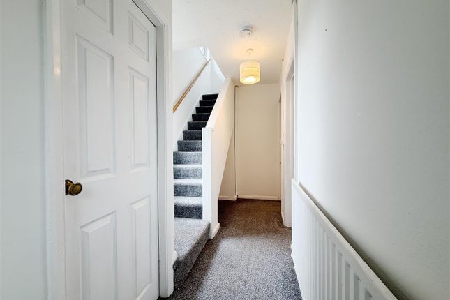 48,, Heol Glyndwr, Wrexham photo 2
