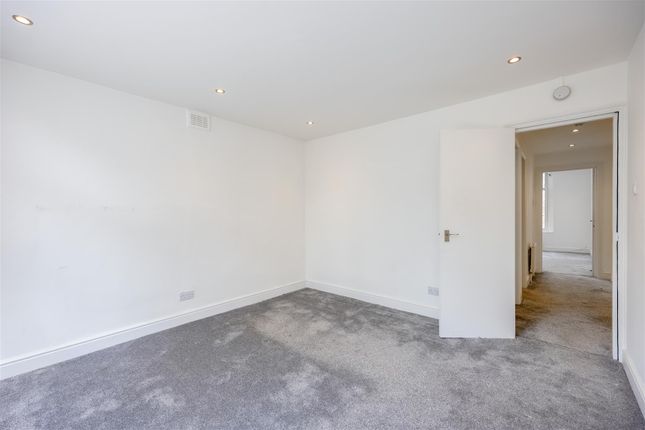 Flat for sale in Warminster Road, London