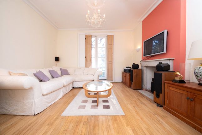 15, Popes Grove, Twickenham photo 2