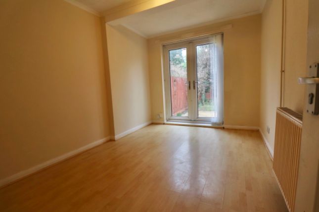 125, Chalcombe Avenue, Northampton photo 4