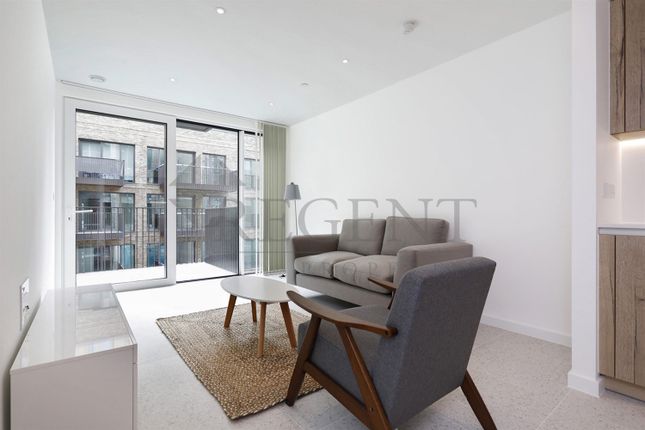 Thumbnail Flat for sale in Georgette Apt, Tower Hamlets