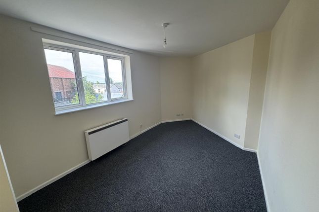 1B Berisford Court, Belle Vue Road, Cinderford photo 5