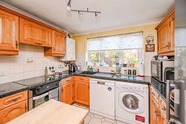 15, Rivermeade, Merseyside photo 4