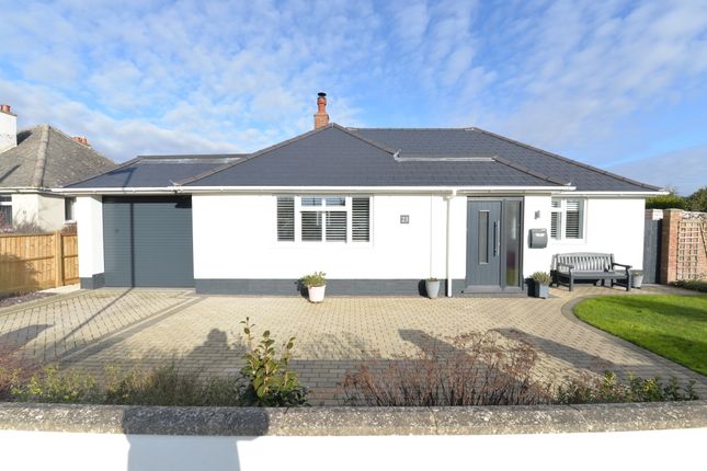3 bed detached bungalow for sale in Seafield Close, Barton On Sea, New Milton BH25