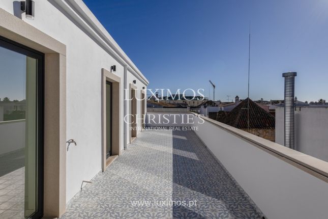Block of flats for sale in São Pedro, Faro, Portugal