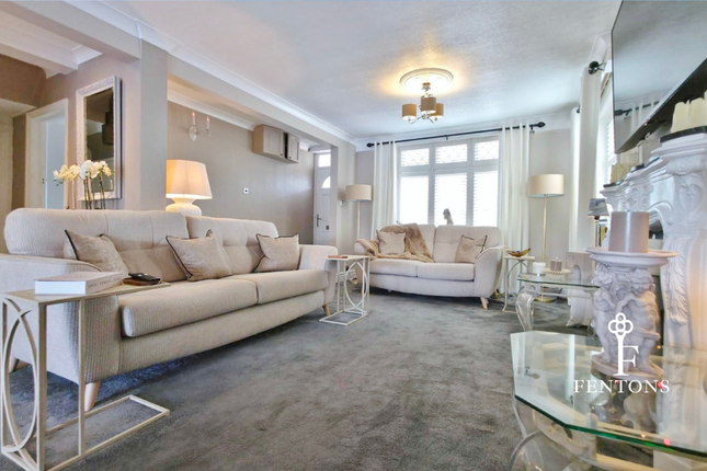 126, Frinton Road, Kirby Cross photo 4